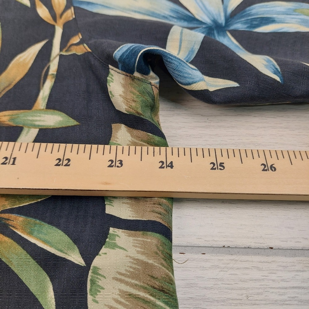 Tommy Bahama Camp Shirt Mens Large Navy Blue Silk Tropical Palm Leaf Floral - Picture 5 of 7